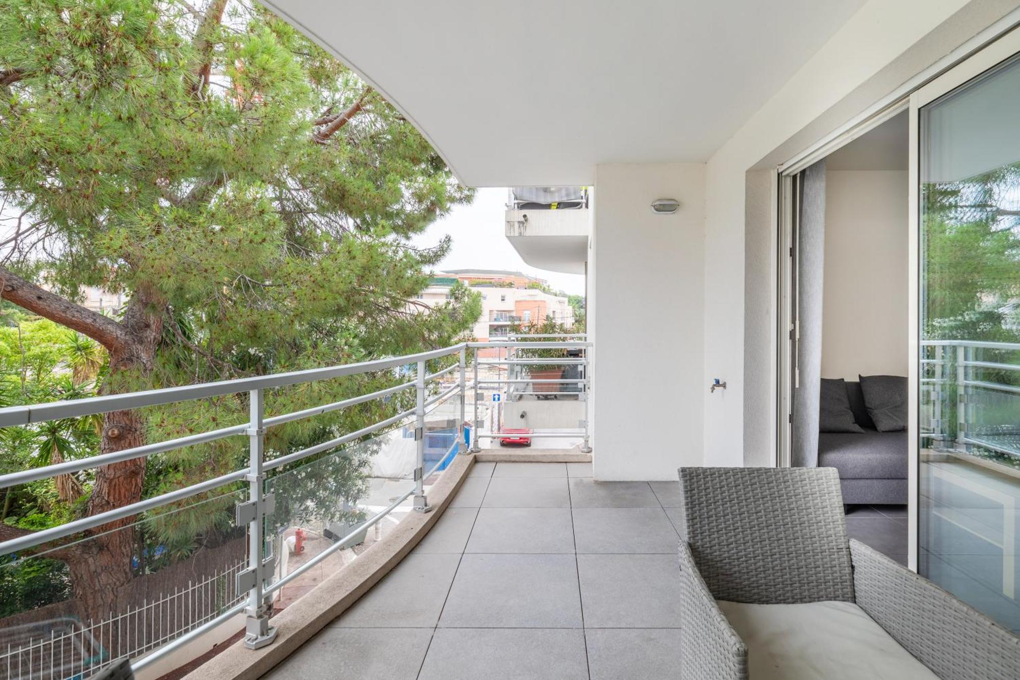 Le Printemps, Centre Juan Les Pins , 100M Des Plages, 70M De La Gare De Juan Les Pins アンティーブ エクステリア 写真